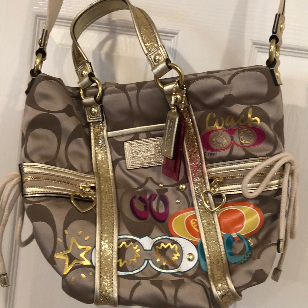 ❤️❤️EUC Coach pocketbook